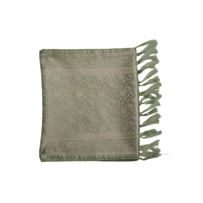 Handwoven Silk Men’s Scarf with Tassels – Premium Soft Fabric