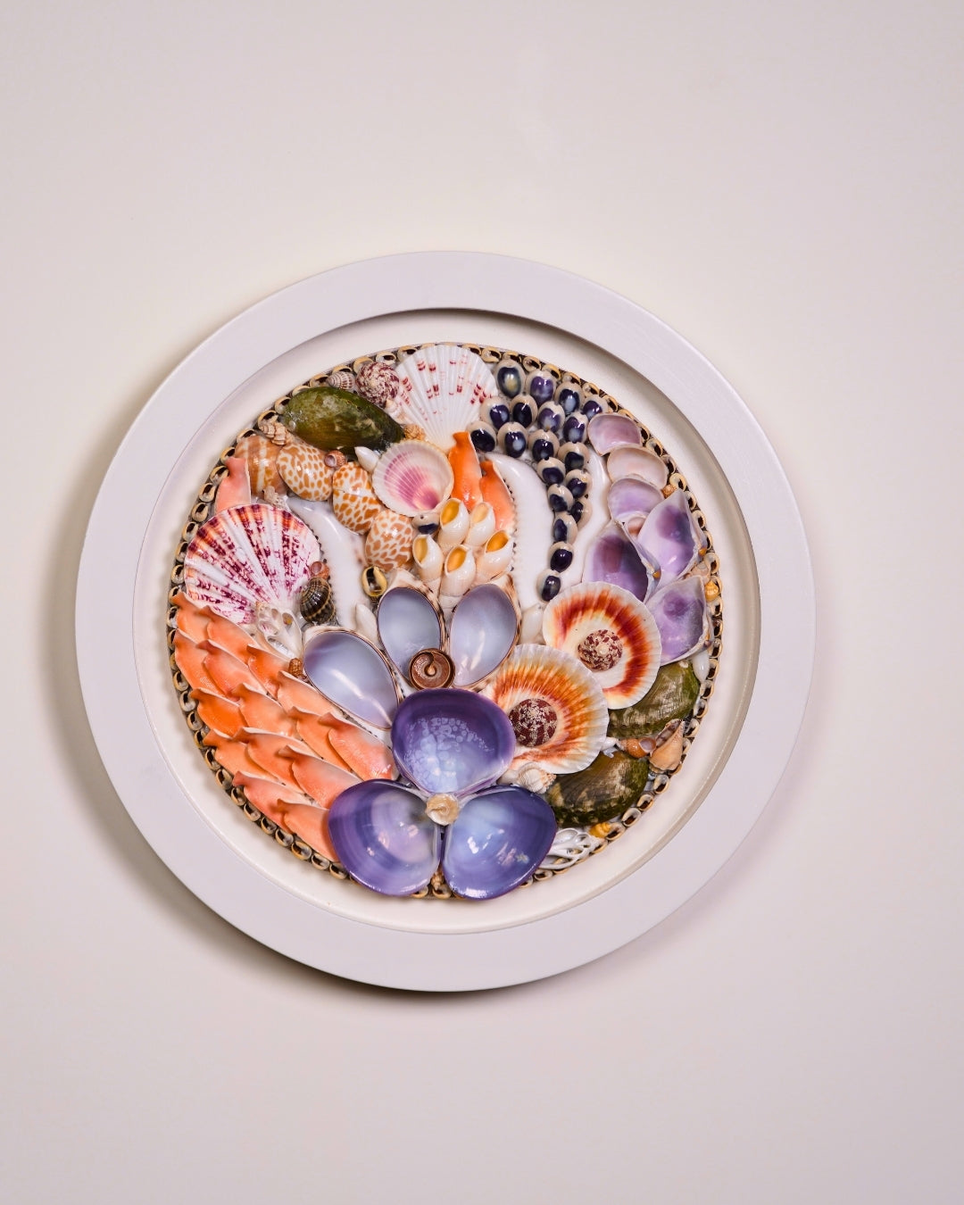 SHELL WALL ART SMALL - COASTAL BLOOM
