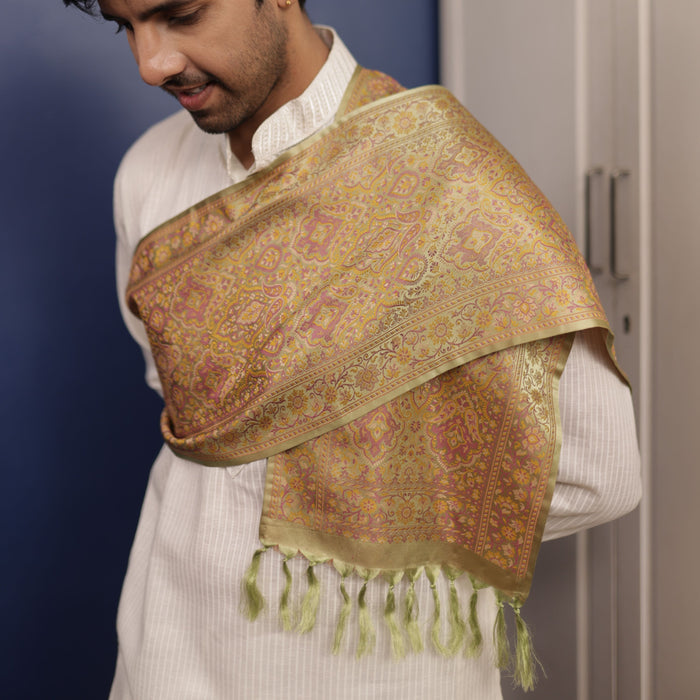 Pista Green Paisley Silk Men’s Scarf