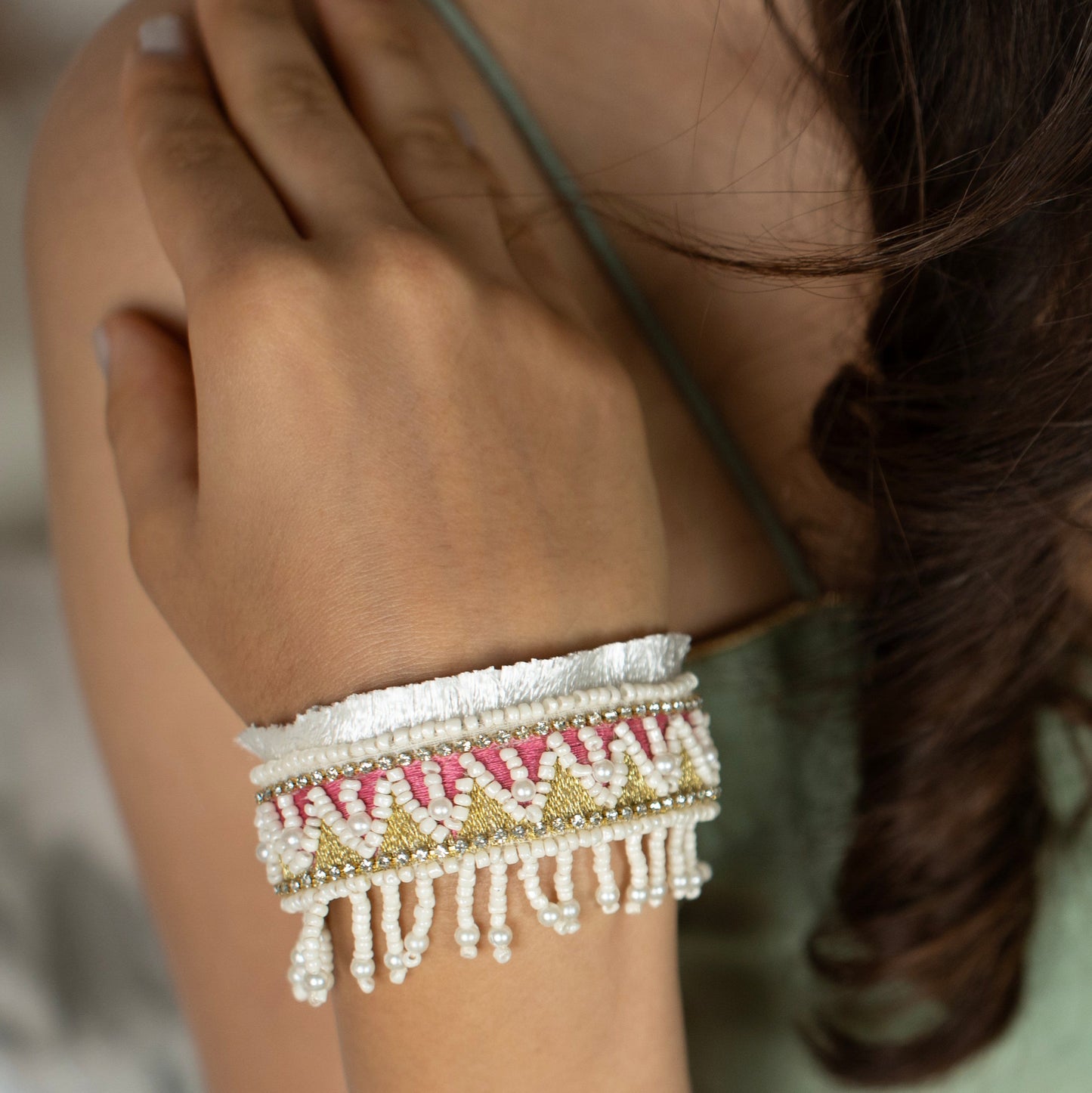 BOHO MAGIC HANDCUFF-SET OF 5