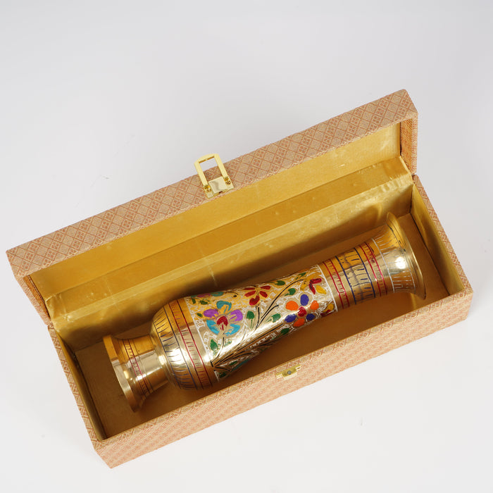 Color petal brass flower vase