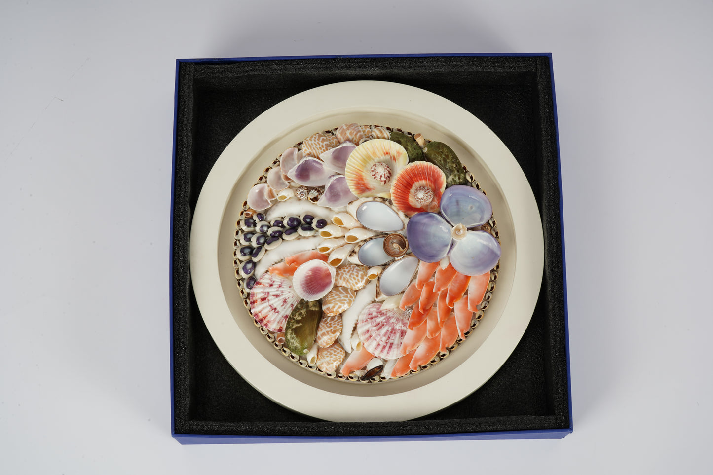 SHELL WALL ART SMALL - COASTAL BLOOM