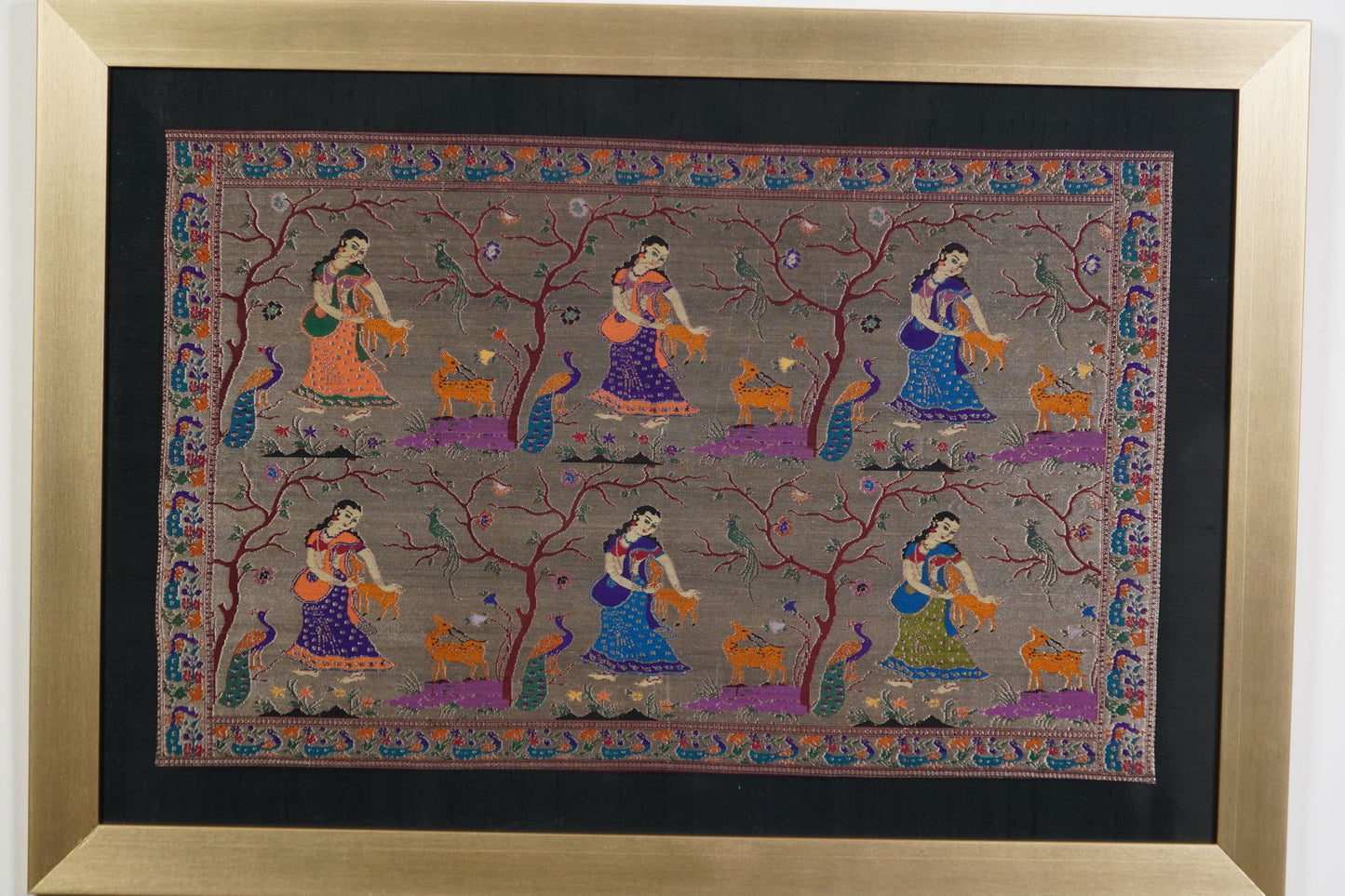 SILK TAPESTRY-6 GOPIA IN ONE FRAME