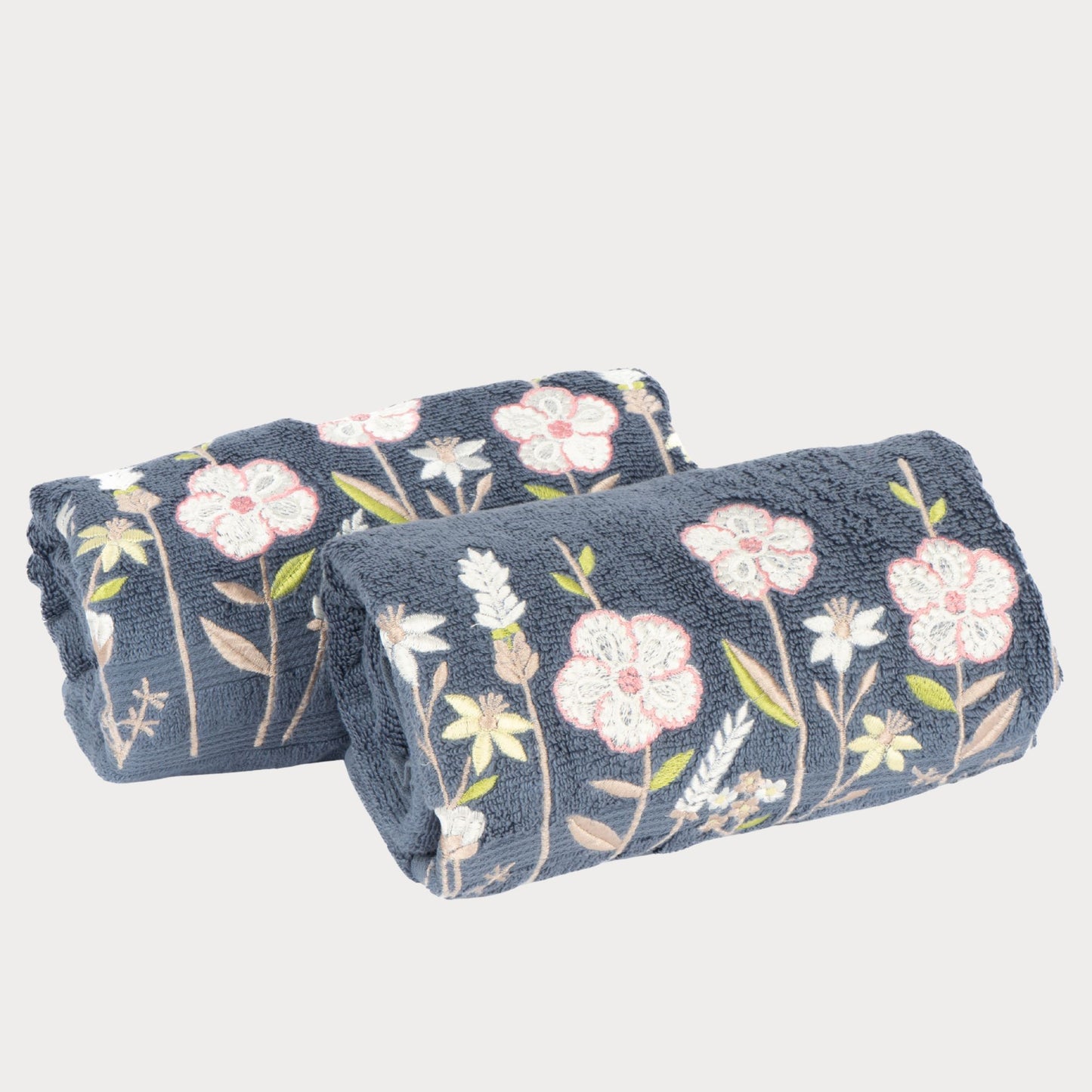 BATH TOWEL SET OF 2 | PETAL FLORAL DESIGN