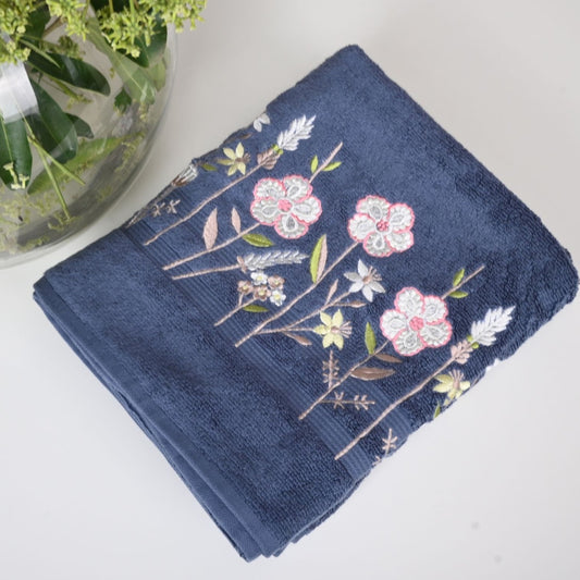 BATH TOWEL SET OF 2 | PETAL FLORAL DESIGN