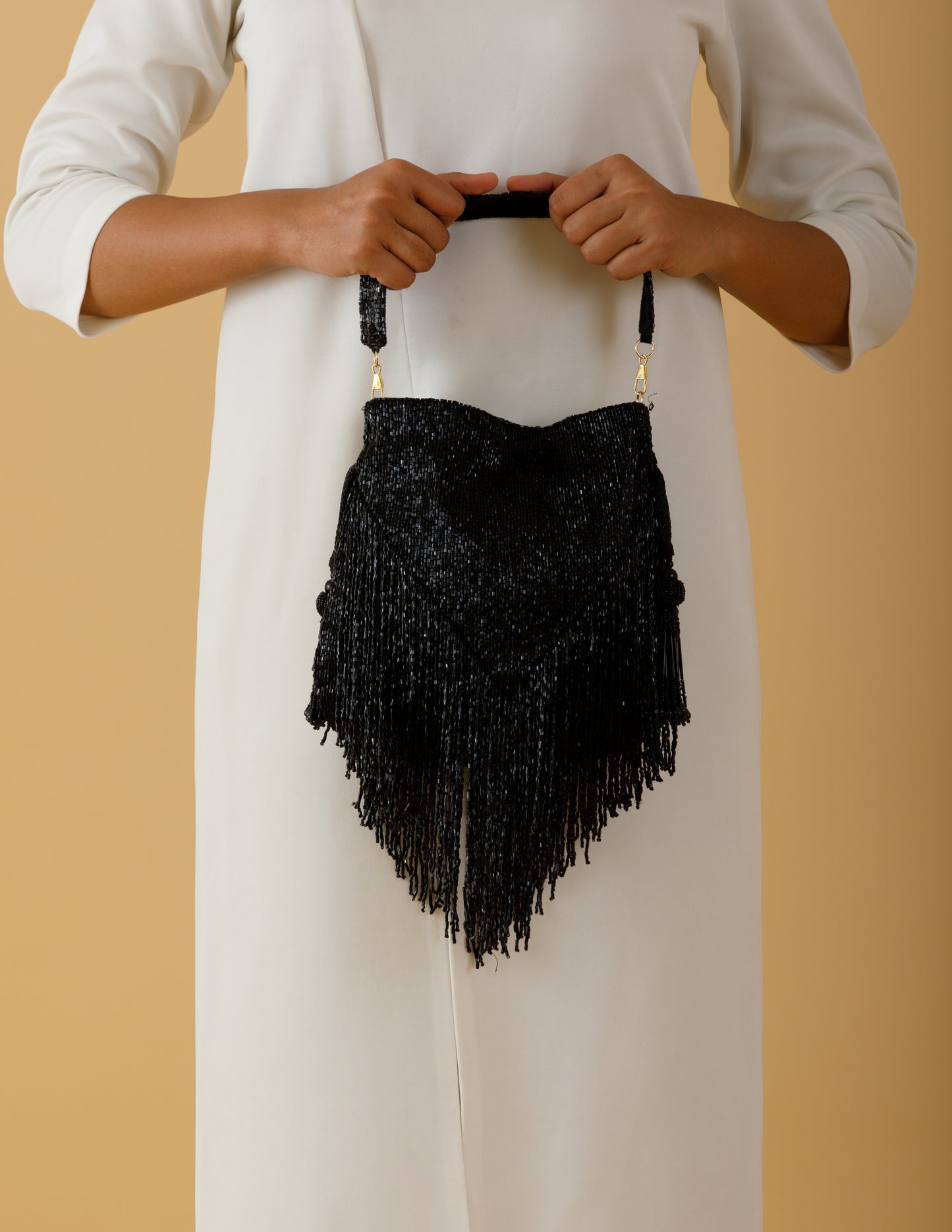 BLACK DAZZLE POTLI BAG