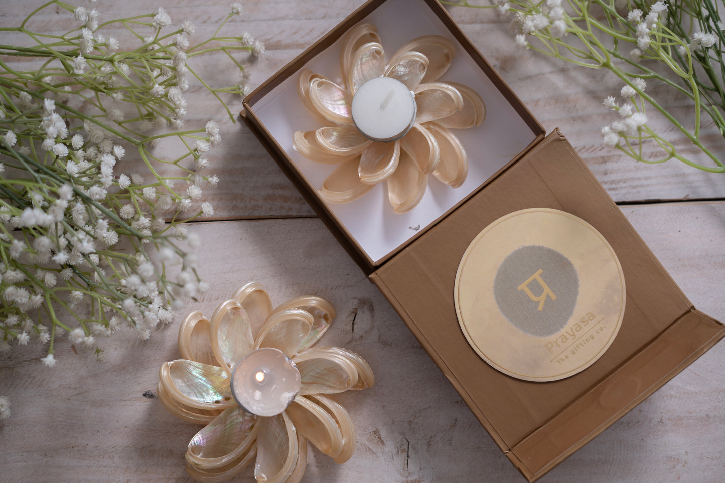 SHELL TEA LIGHT CANDLE