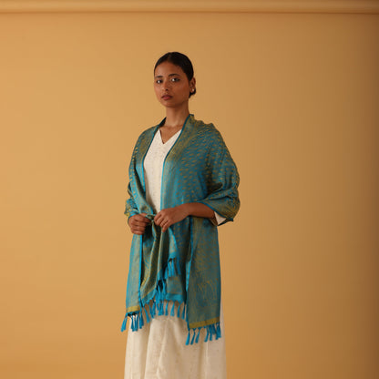 SILK STOLE - BLUE & GOLD TANCHOI