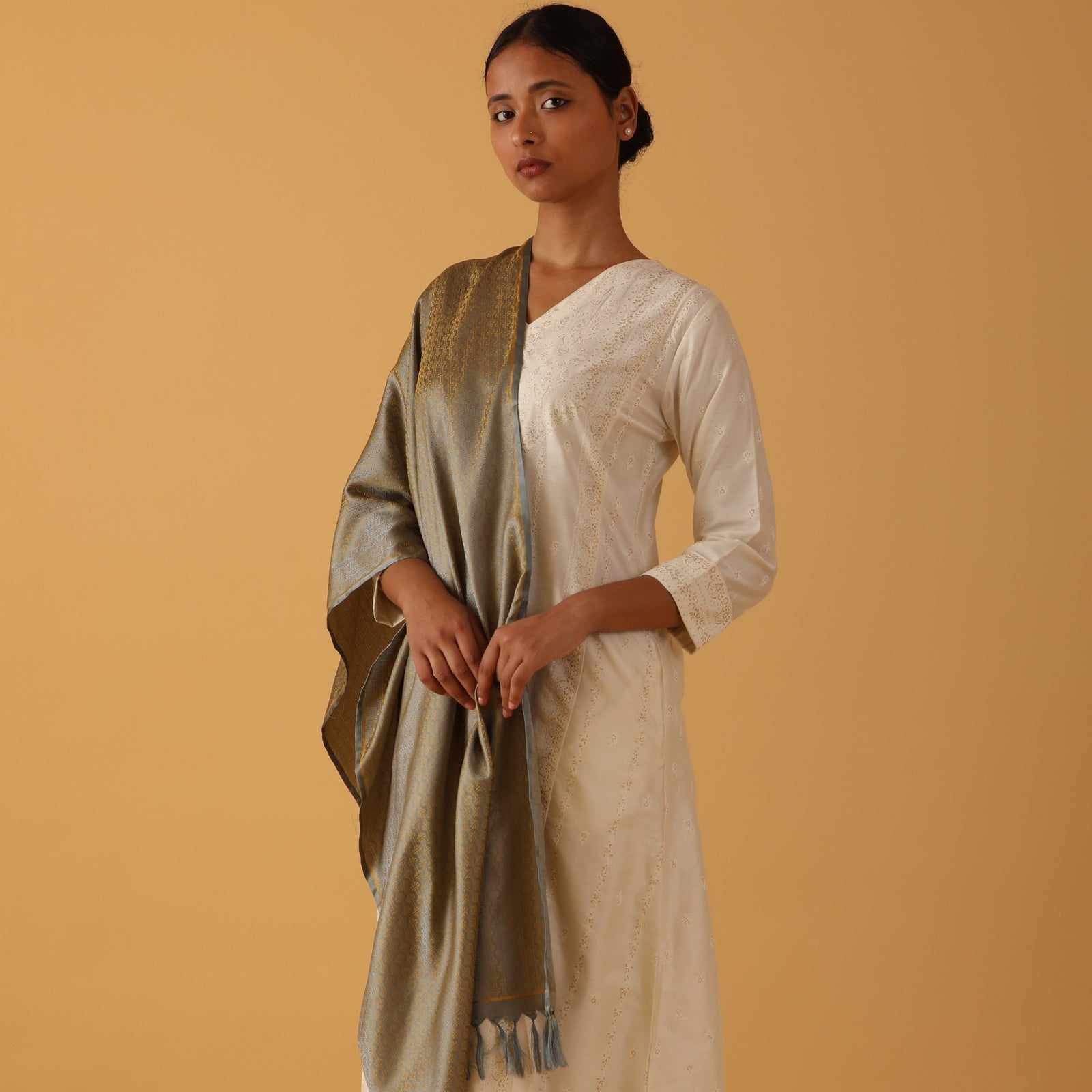SILK STOLE -GREY & GOLD