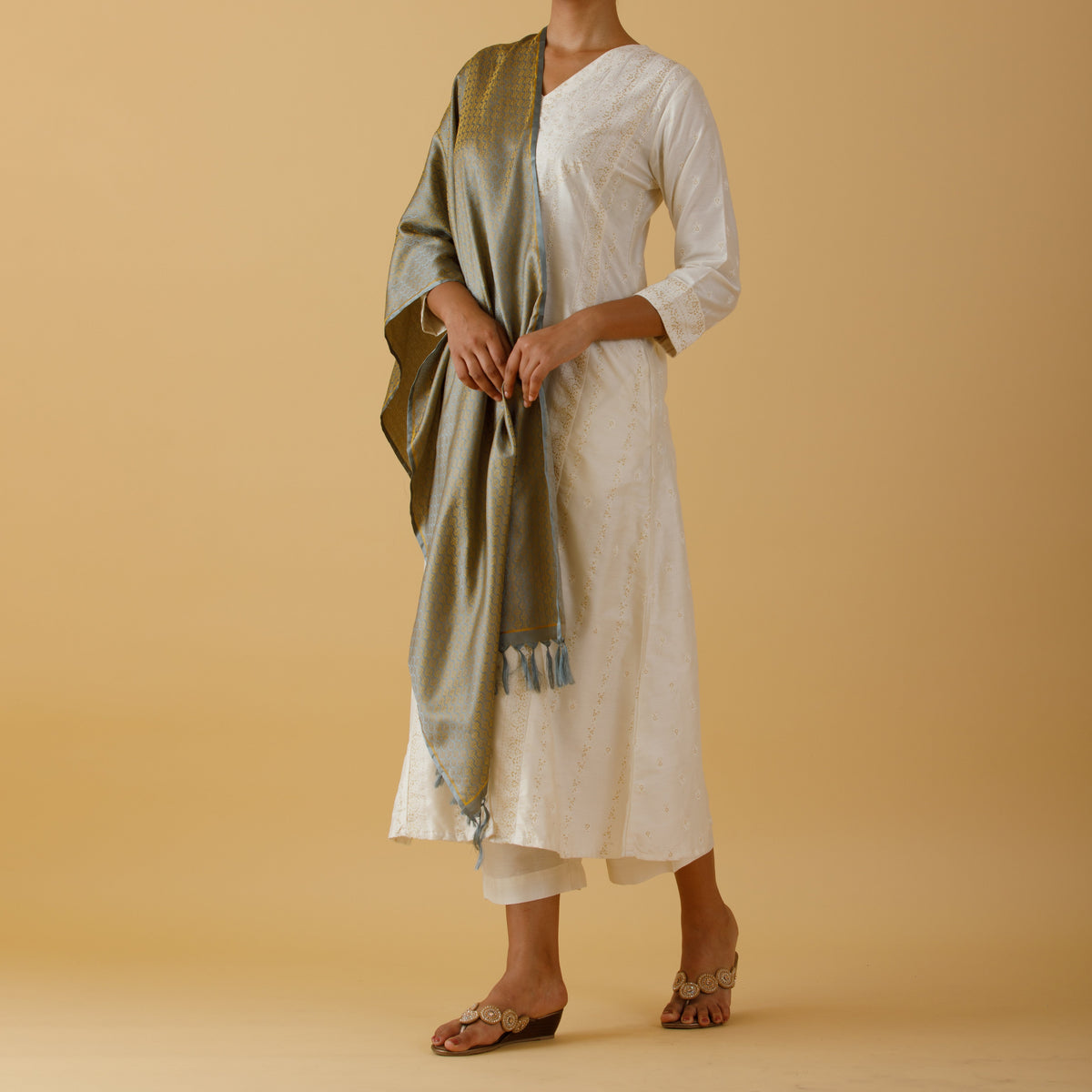 SILK STOLE -GREY & GOLD