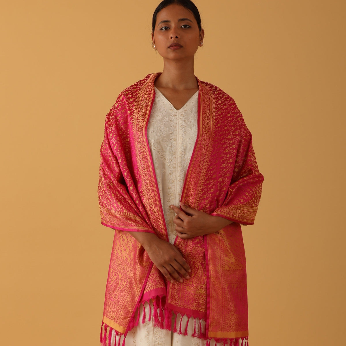 Pink & Gold Tanchoi Silk Stole
