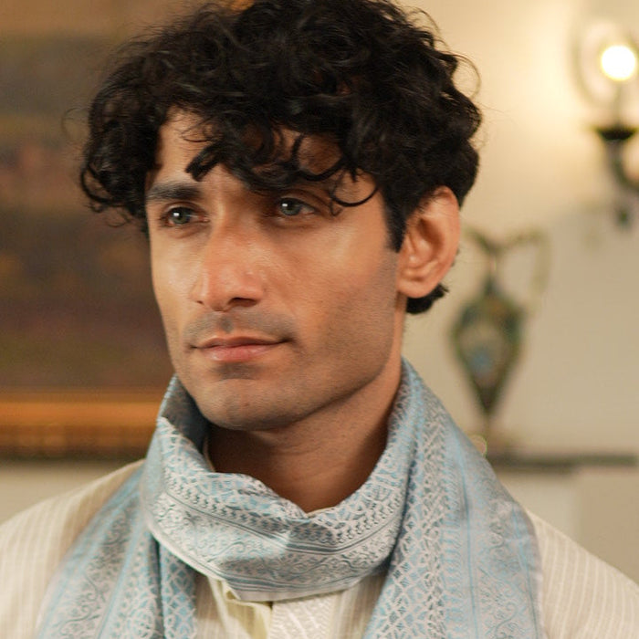 Light Blue & Silver Palette Silk Men's Scraf