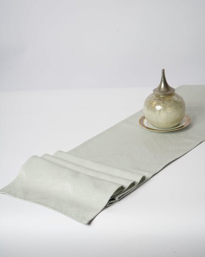 Table runner 