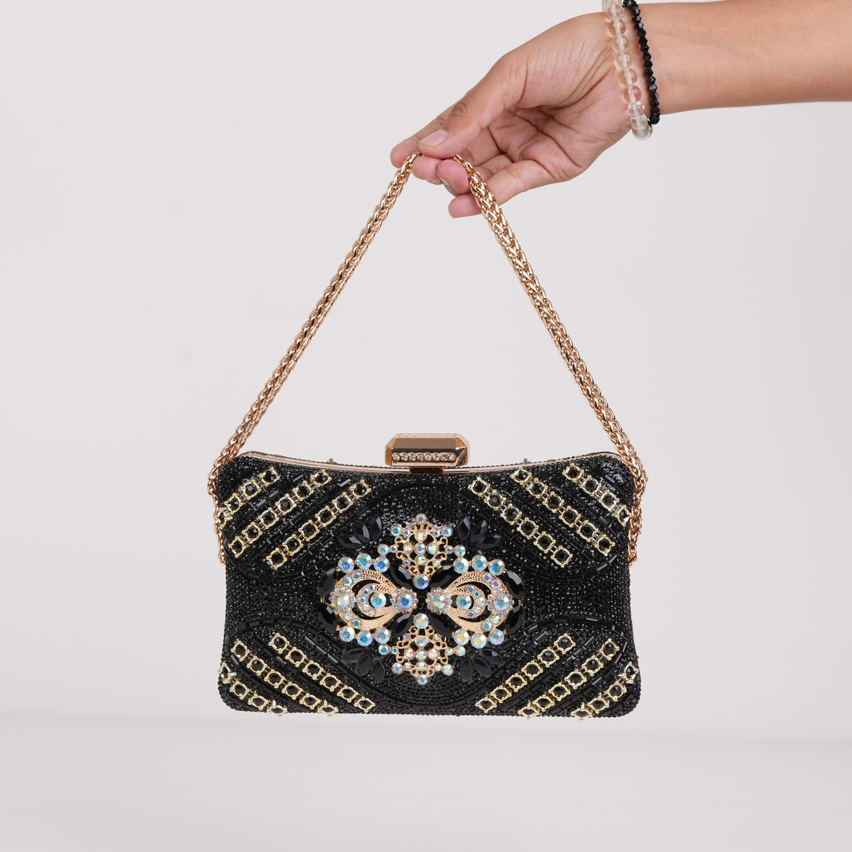 Black Shine Clutch