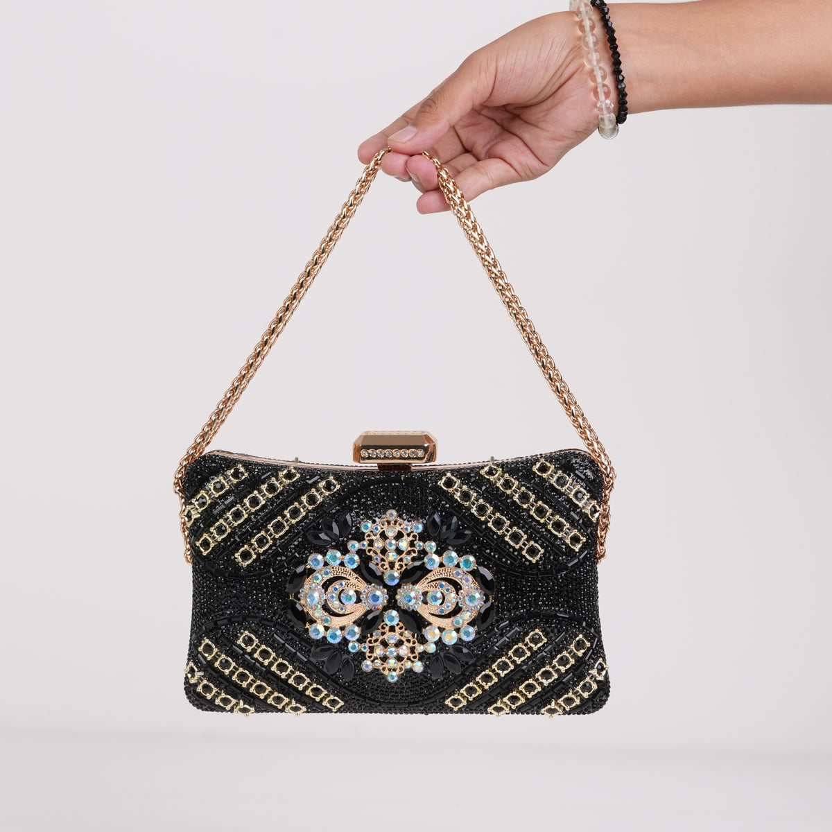 Black Shine Clutch