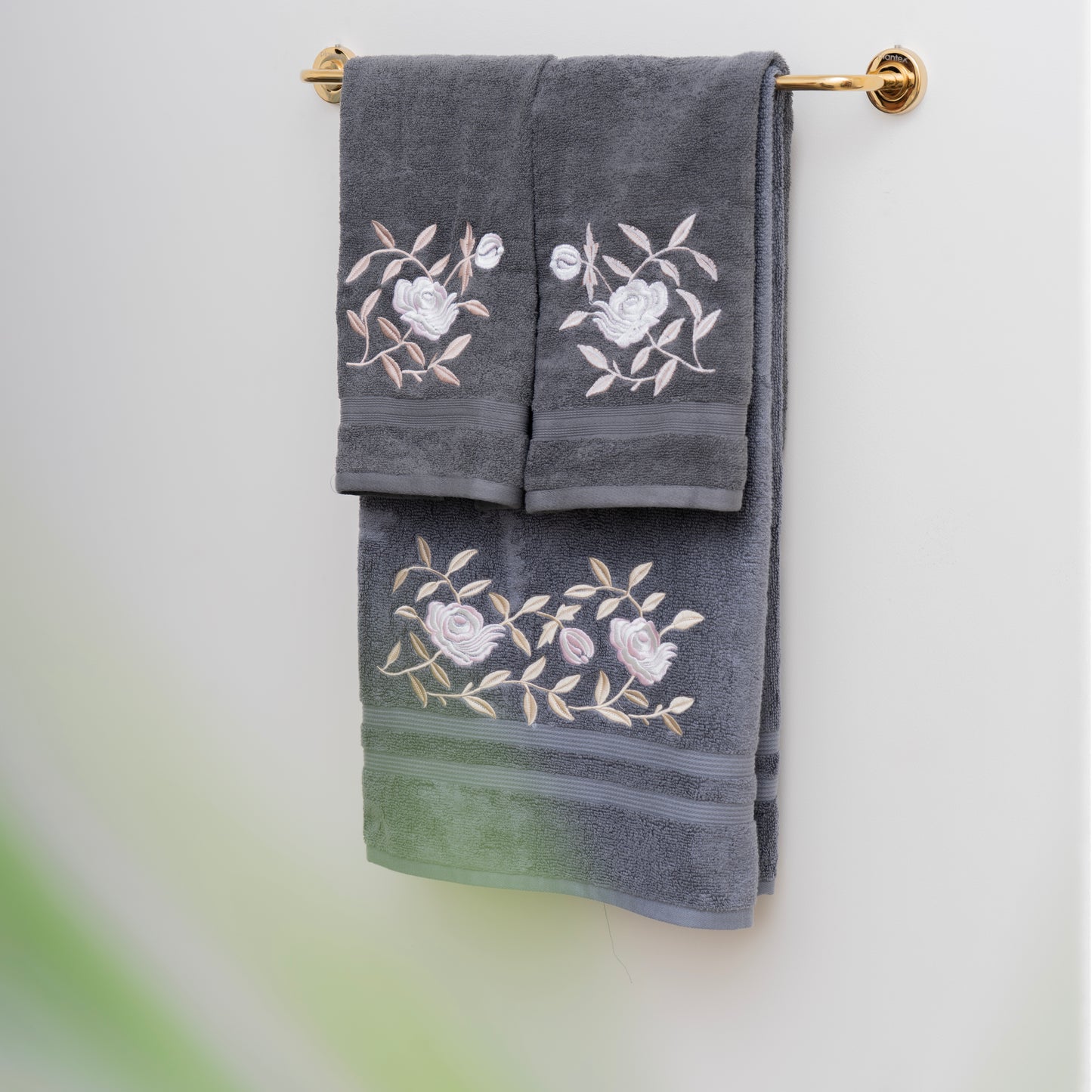 BATH TOWEL - ROSE GARDEN