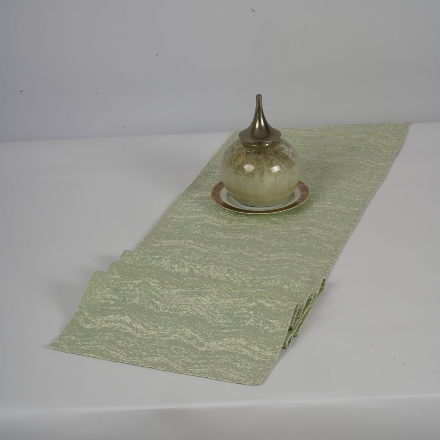 TABLE RUNNER - SPRING DEW ( PISTA GREEN)