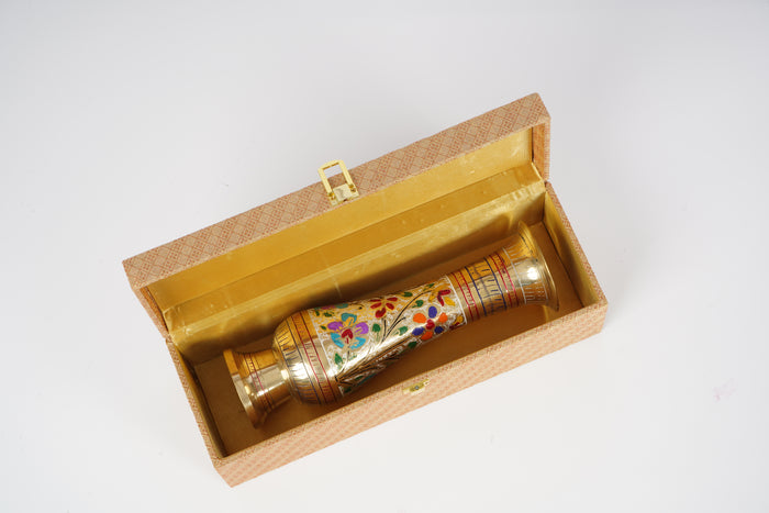 Color petal brass flower vase