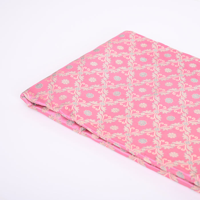 Handloom Pure Silk Fabric: Sustainable Fashion Wear