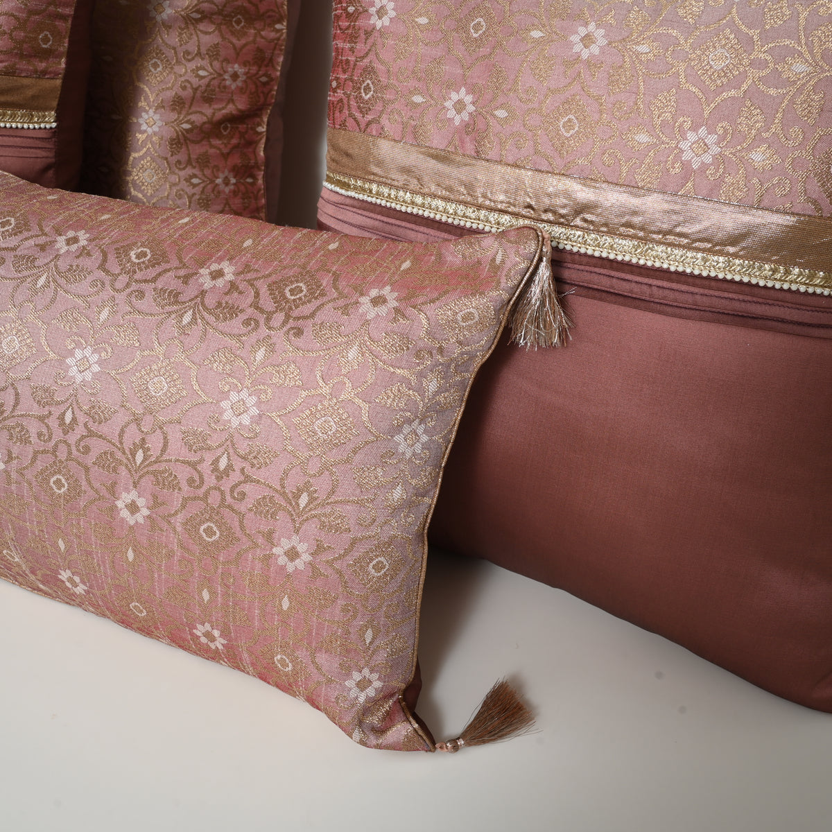 Dusky Rose Dhera Floral Silk Brocade Bed Set Cusion Covers