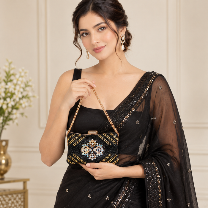 Black Shine Clutch
