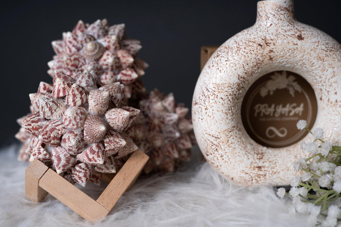 Prayasa table accent 