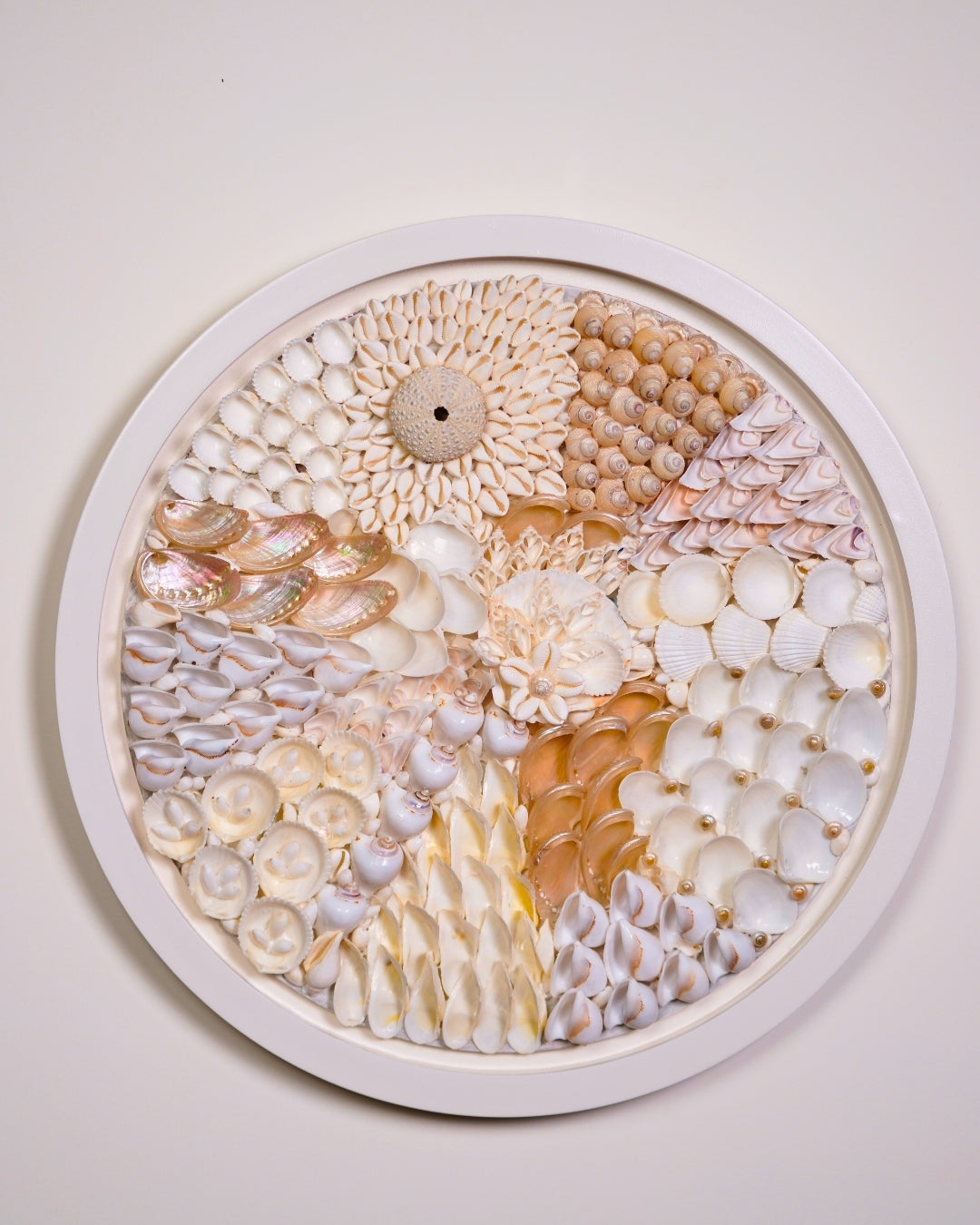 SHELL WALL ART BIG - PEARL BLOOM