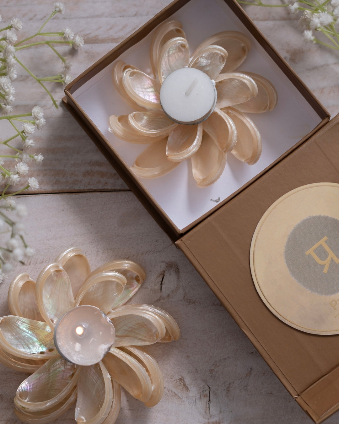 SHELL TEA LIGHT CANDLE