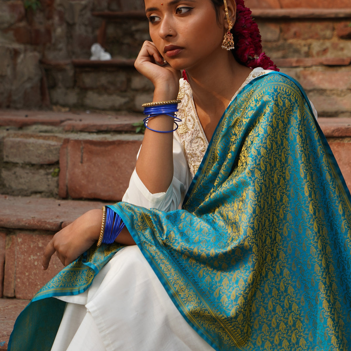 Blue & Gold Tanchoi Silk Stole