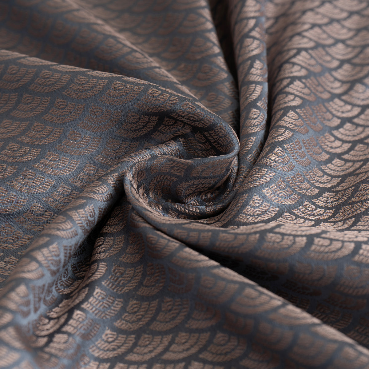 SILK STOLE - GREY FISHTAIL DESIGN