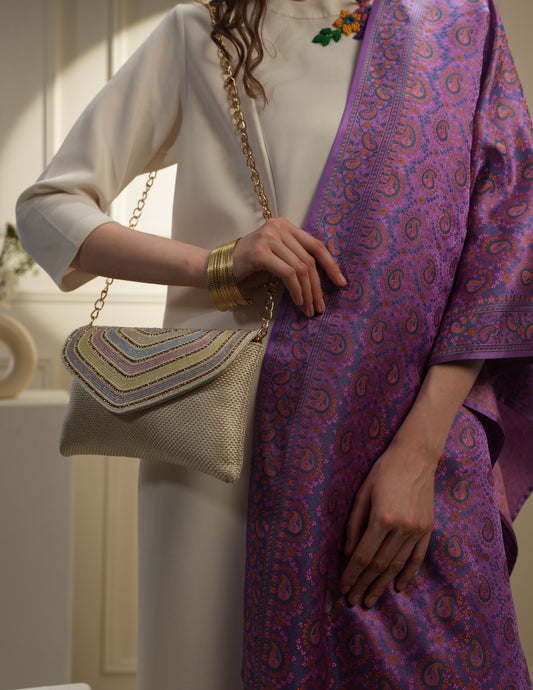 BEIGE & BEADS CLUTCH