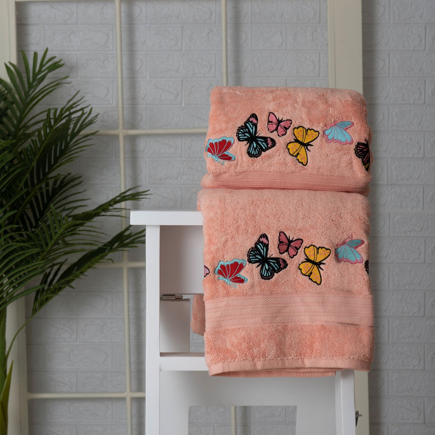 BATH TOWEL SET OF 2 | BUTTERFLY DESIGN