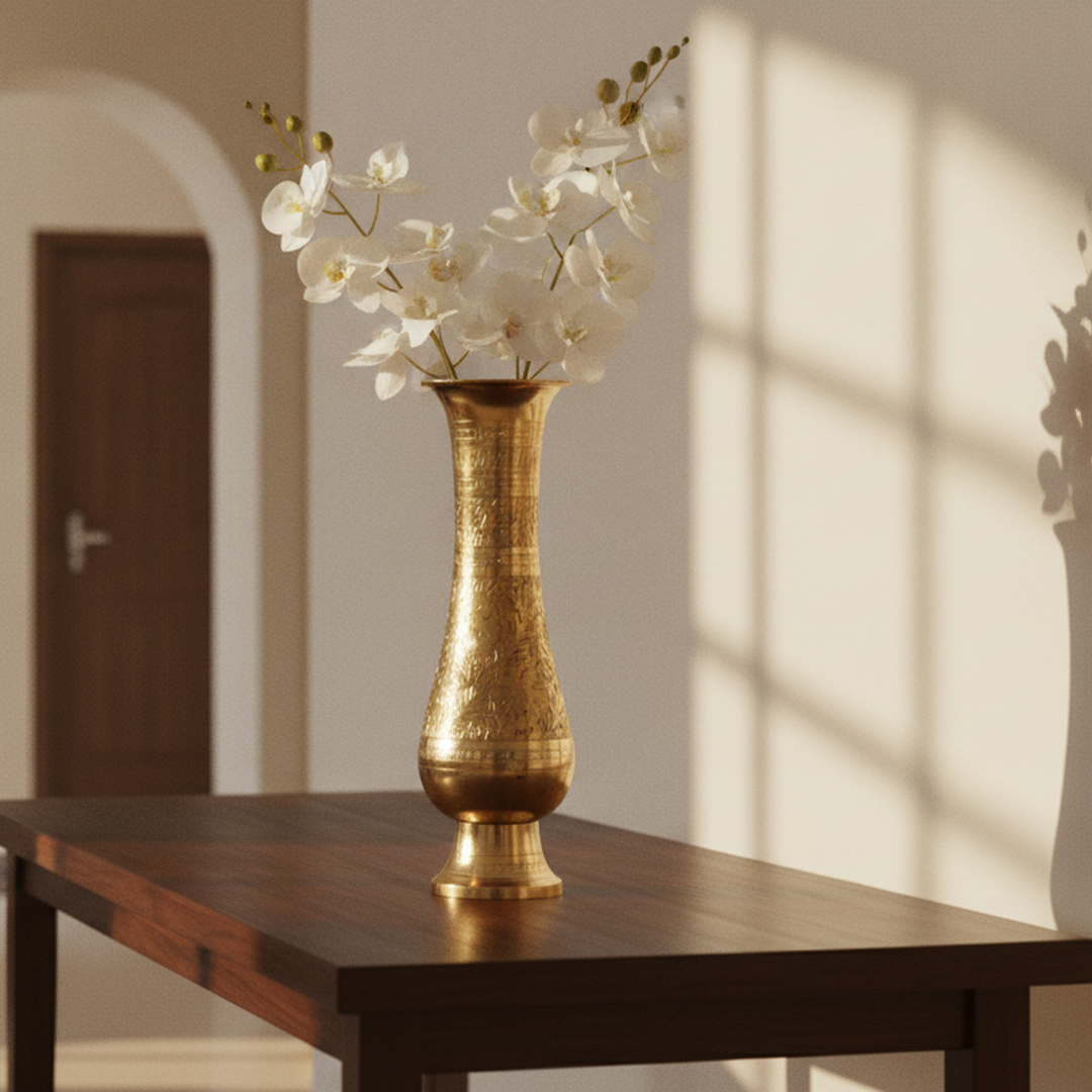 VINTAGE FLORAL BRASS VASE