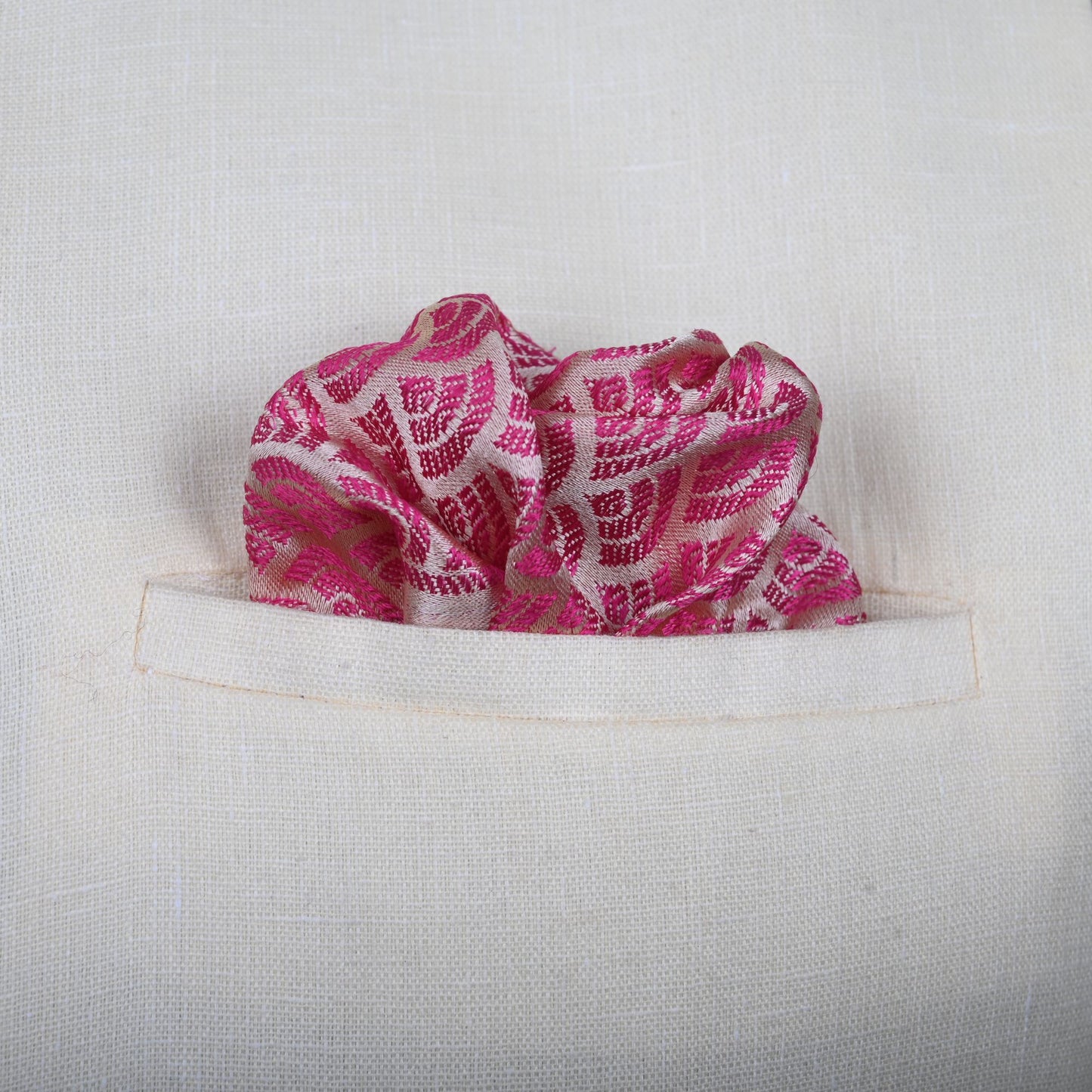 TWO COLOR  SILK POCKET SQUARE | SINGLE | FISH TAIL AND OCTAVIA DESIGN