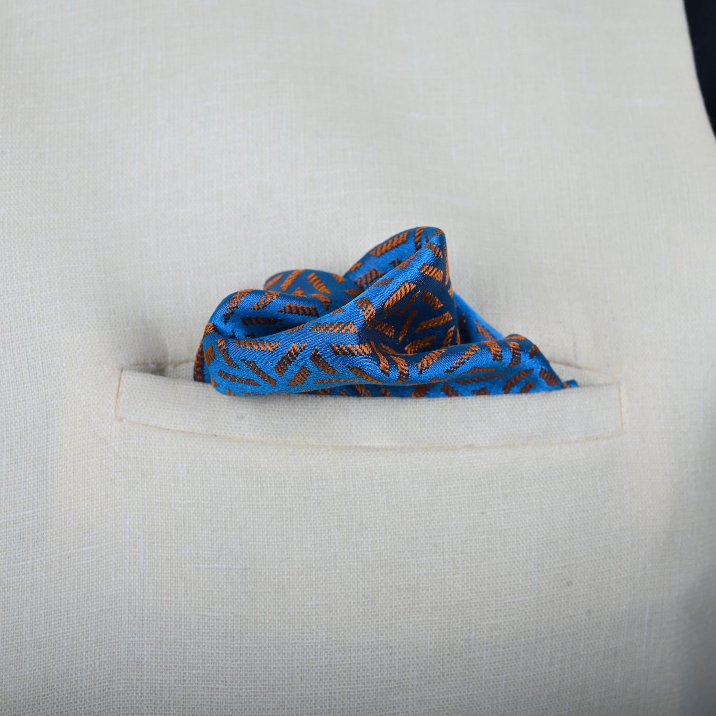 TWO COLOR SILK POCKET SQUARE | SINGLE